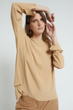 Blouse en soie mélangée