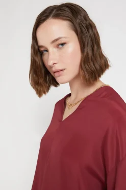 Blouse fluide avec encolure en V