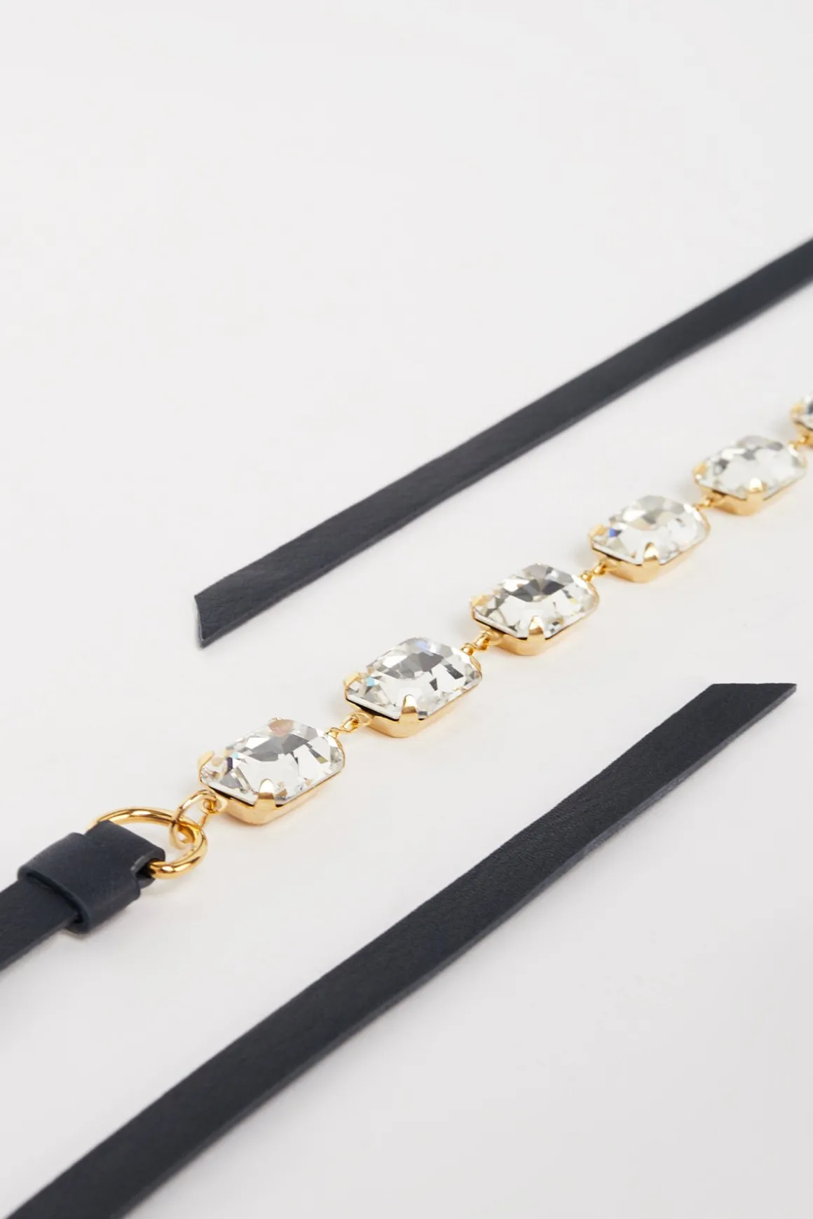 Ceinture fine en cuir avec cristaux