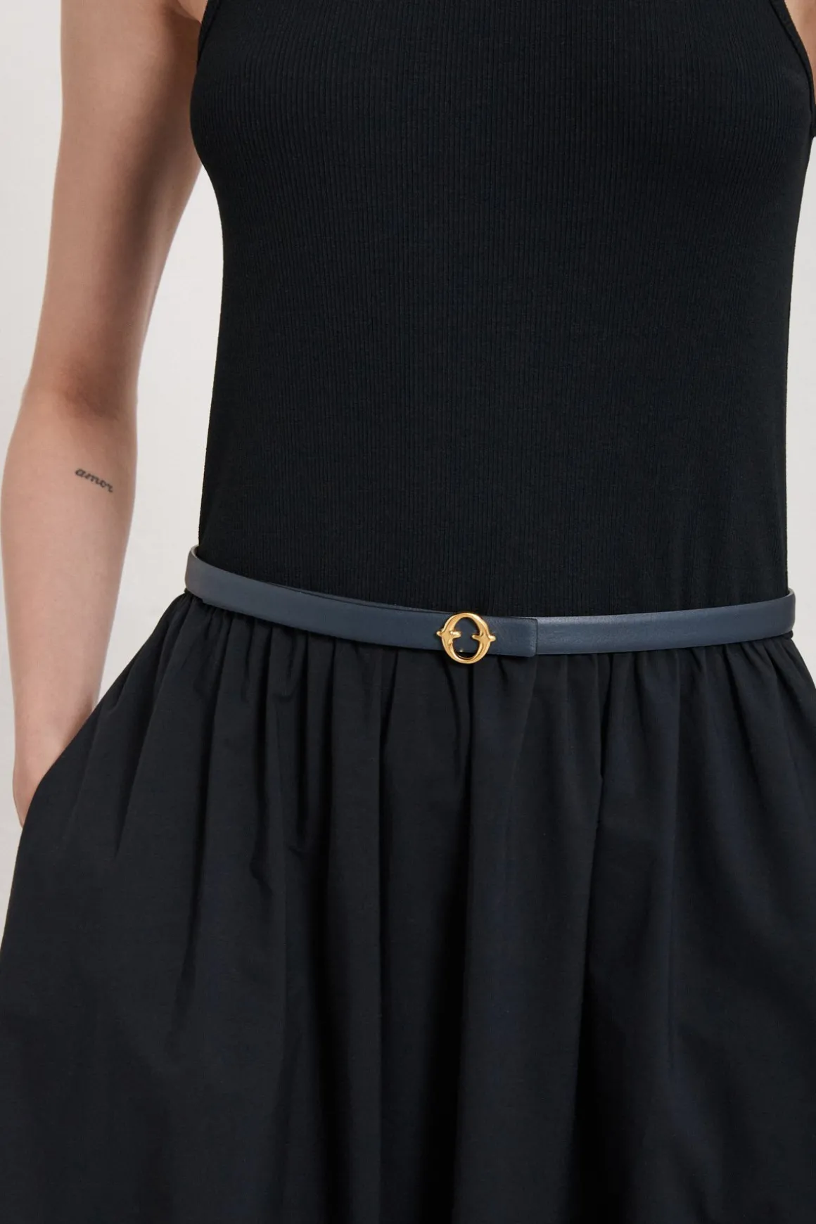 Cinture fine en cuir