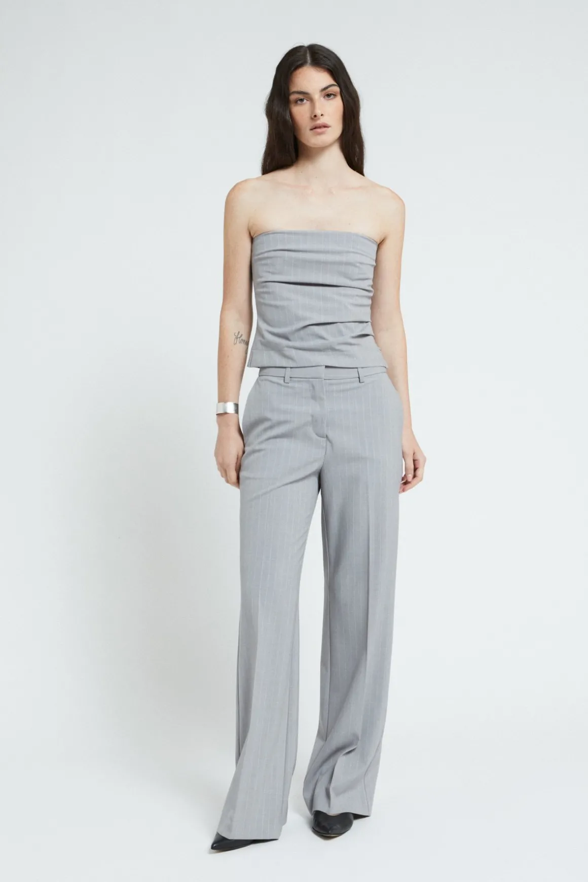 Pantalon jambe droite à rayures