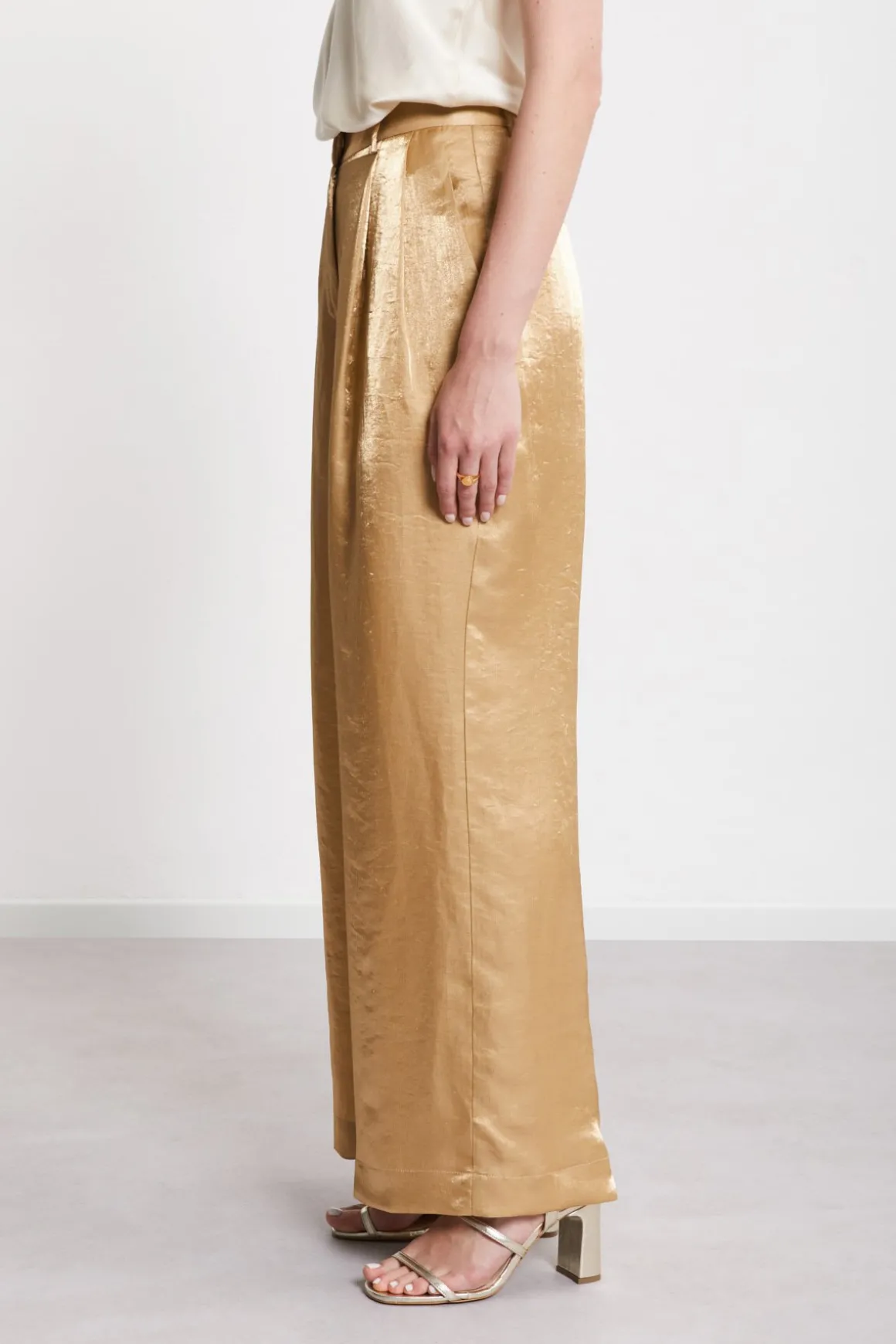 Pantalon large en viscose et lin
