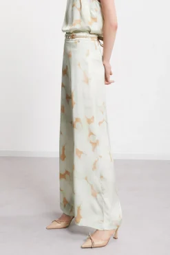 Pantalon large en viscose imprimée