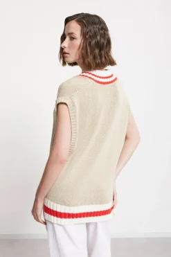 Pull sans manches tricoté