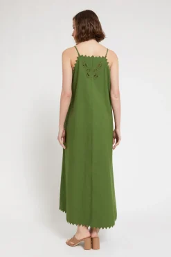 Robe longue en coton avec broderie à oeillets