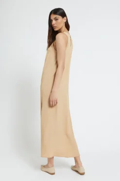 Robe longue en soie mélangée