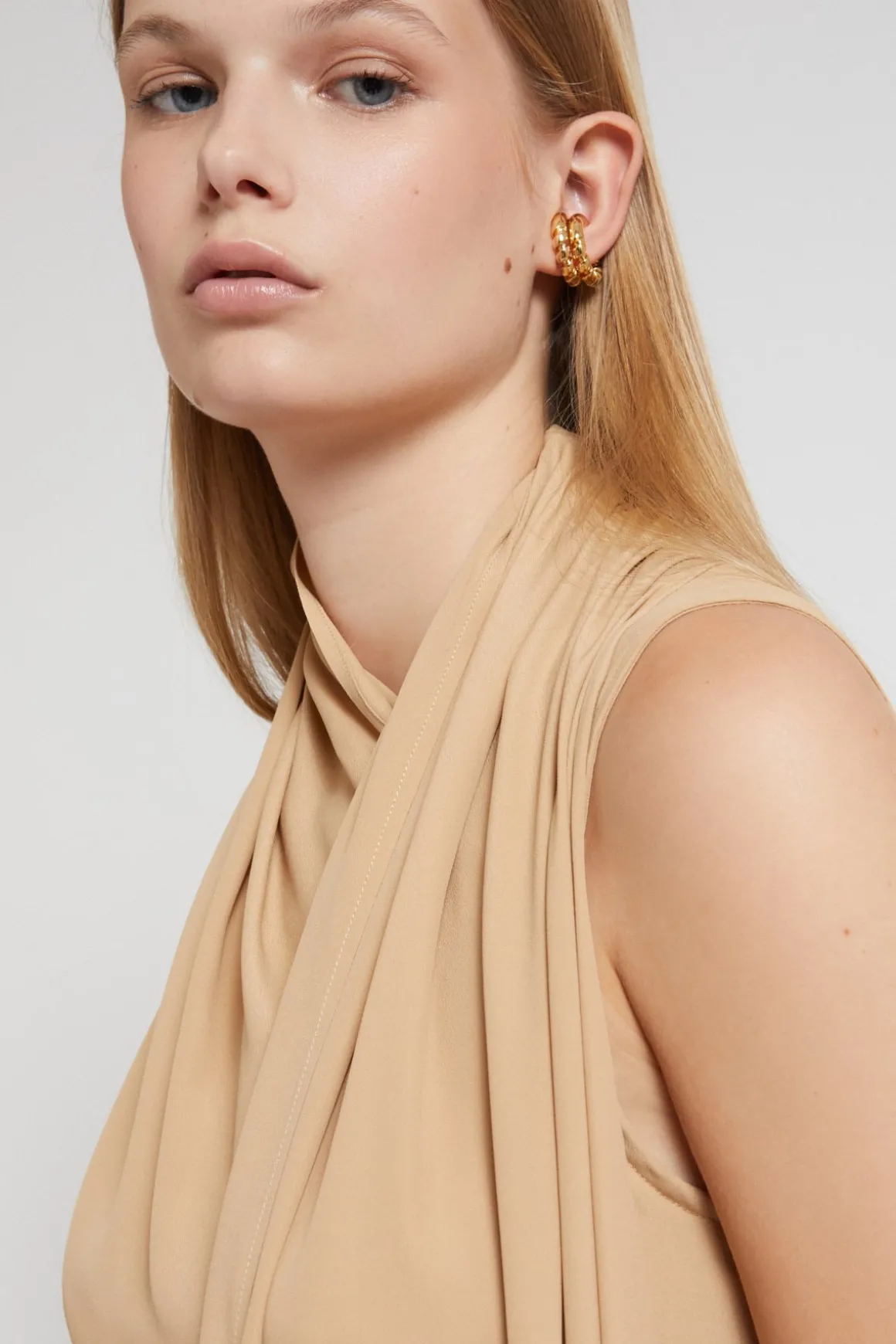Robe midi avec écharpe