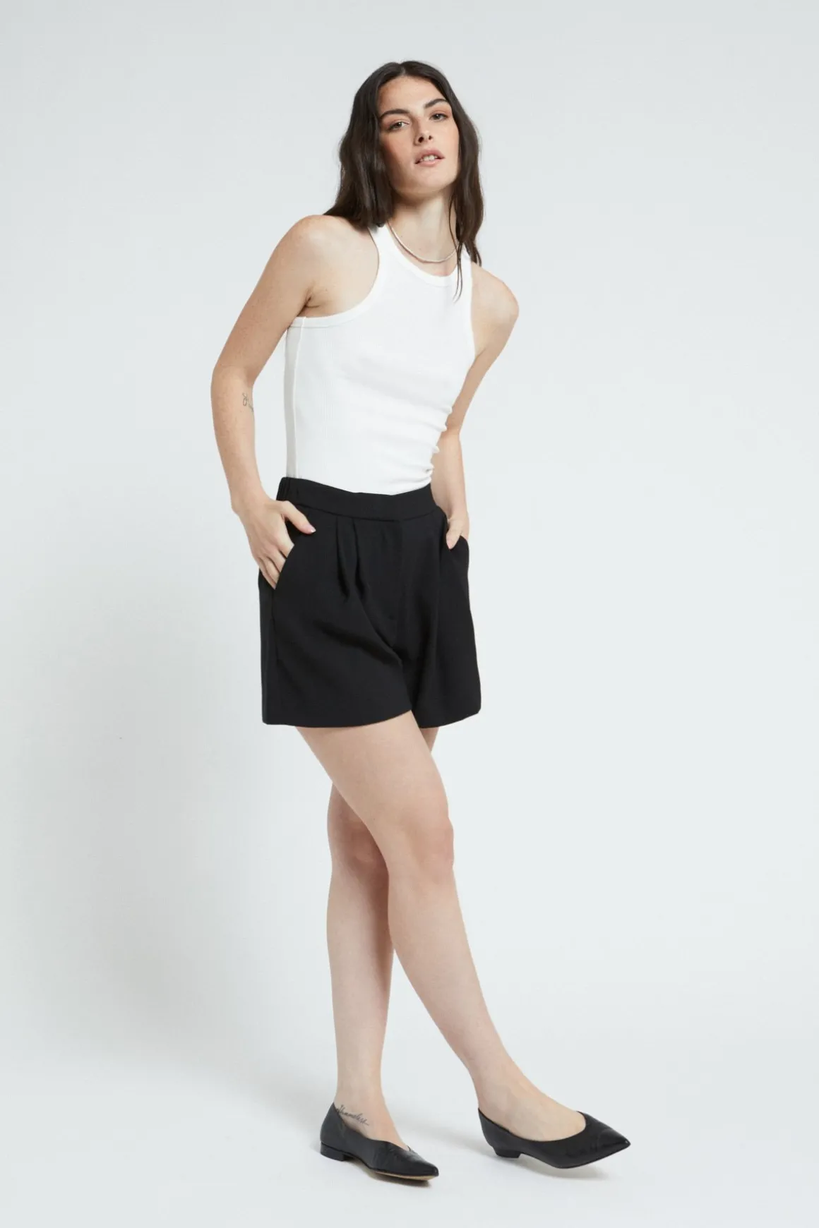 Short couleur unie