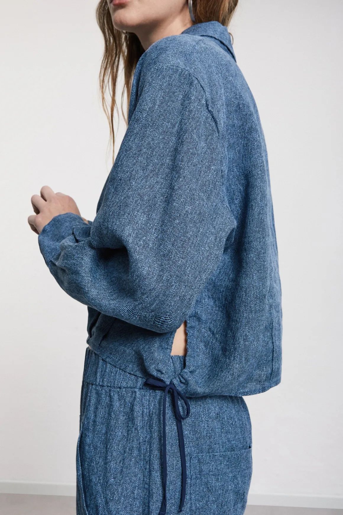Veste cropped en lin imprimé